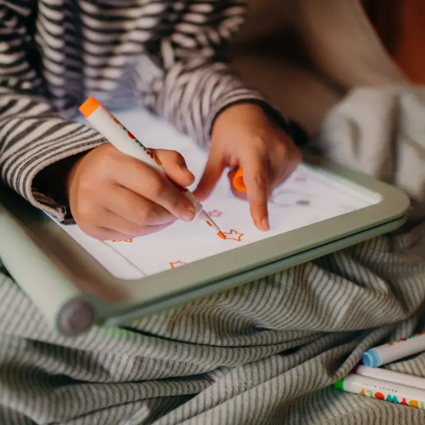 Podświetlany tablet do nauki pisania i rysowania KIDYDRAW-PRO - zielony