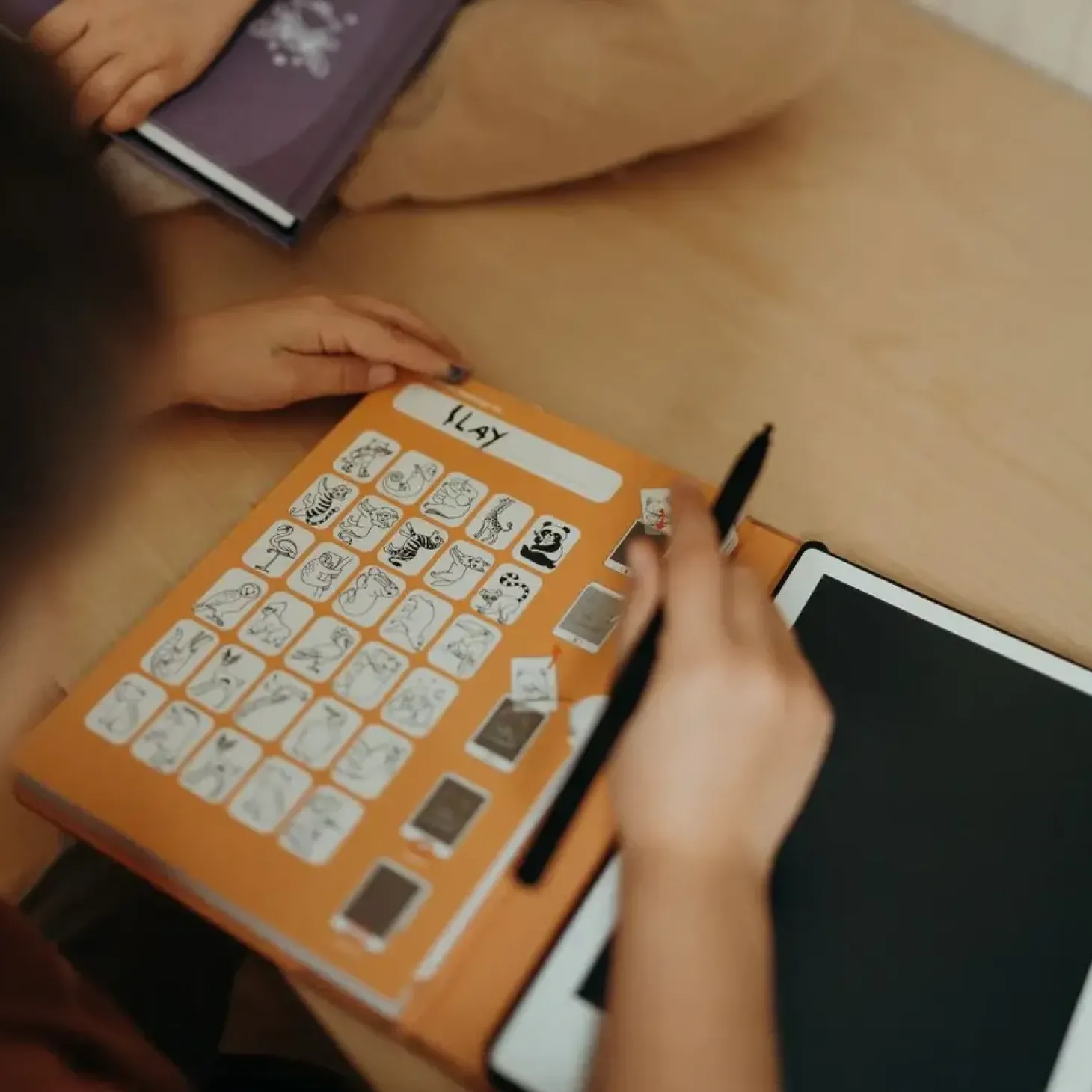 Tablet graficzny z szablonami do rysowania KIDYDRAW-MINI - zwierzęta